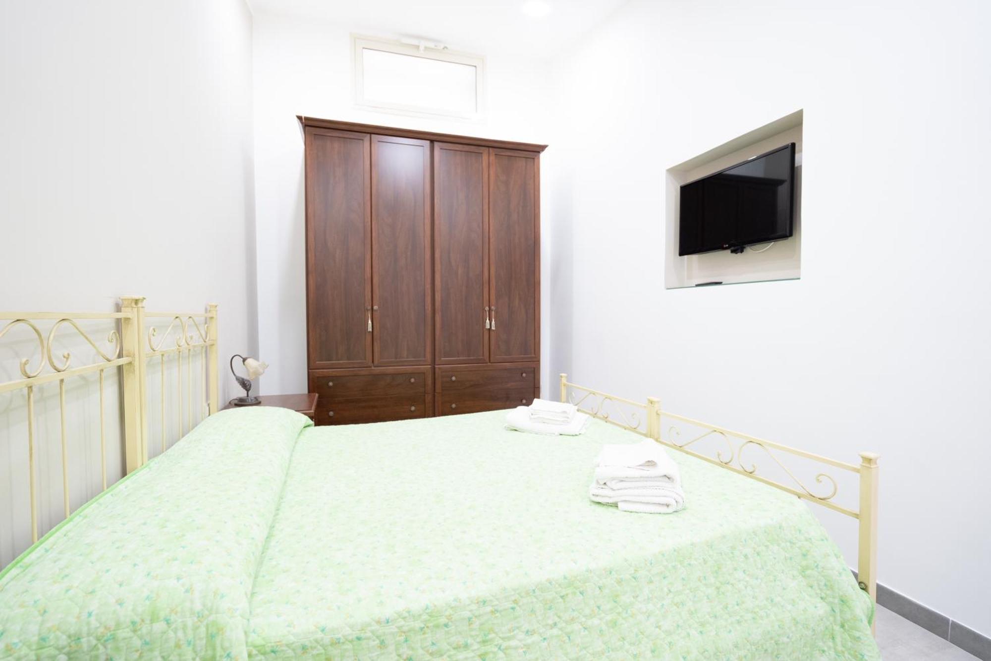 Casa Vacanza Serafino Διαμέρισμα Κατάνια Εξωτερικό φωτογραφία